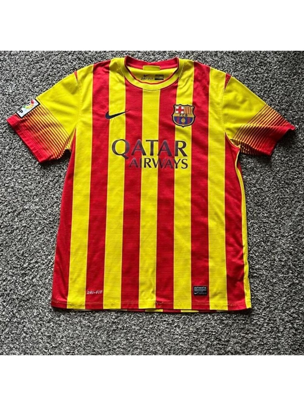 Nike Barcelona Large Jersey 2014/15 Soccer Football World Cup Spain Athletic